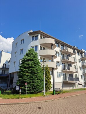 Exterior - POLECZKI RESIDENCE APARTMENTS  (Warsaw)