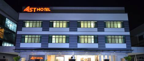 Mặt tiền nơi lưu trú