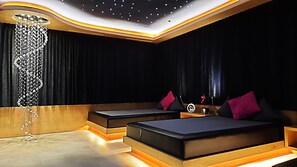 Espace de soins pour les couples, sauna, hammam, soins corporels