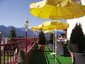Sun deck