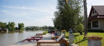 Tharnrarin Villa Suphan Buri