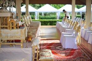 Indoor wedding