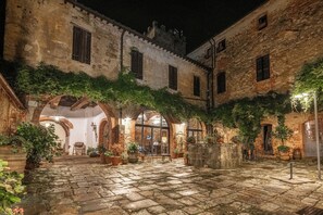 Terrace/patio - Abbadia Sicille Relais (Trequanda)