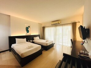 Superior Room - The O Valley Hotel (Phunphin)