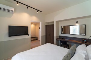 Habitación junior doble | 1 dormitorio, ropa de cama de alta calidad, caja fuerte