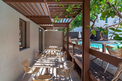 Mariette Rhodes Urban Suites 