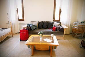 Suite Junior, 1 camera da letto, caminetto, vista giardino | Biancheria da letto di alta qualità, culle/letti per bambini (gratuiti)