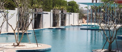 Outdoor pool, pool loungers