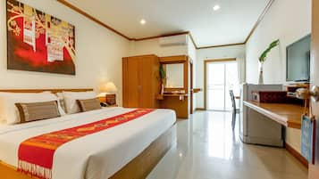 Superior Double Room | Individually decorated, desk, laptop workspace, blackout curtains