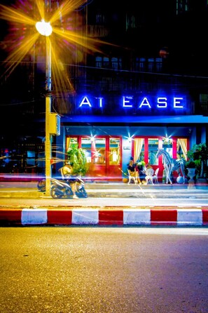 Exterior - At Ease Bijou Place (Chiang Mai)