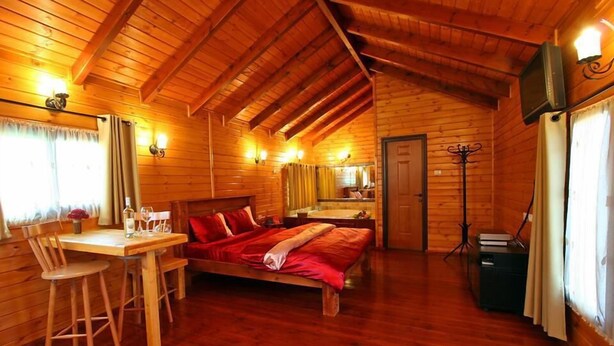 Romantic Cabin, Jetted Tub, Poolside - Kidmat Hagalil (Mevoot HaHermon)