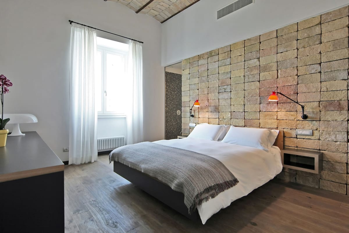 Room, City View | 1 bedroom, premium bedding, minibar, in-room safe