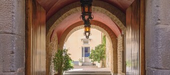 Palazzo Gargiulo Luxury Rooms & Suites