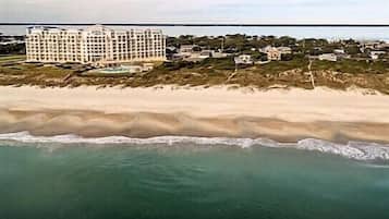 Vue depuis lâhĂ©bergement