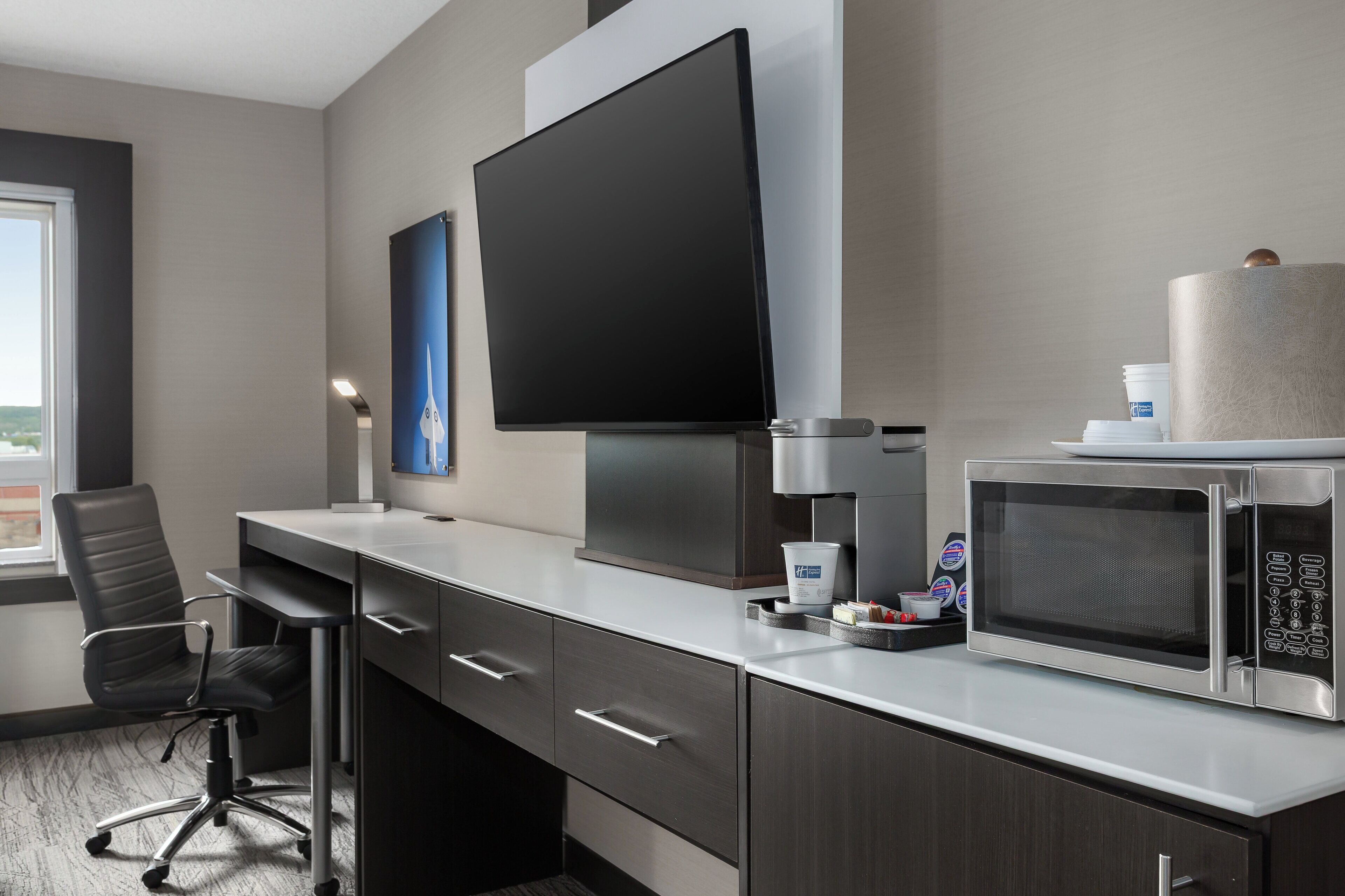 1 bedroom, premium bedding, down duvets, pillow-top beds