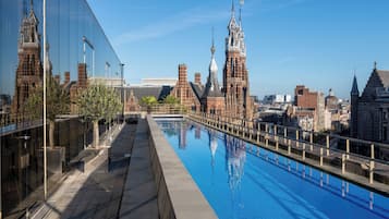 Indoor pool, outdoor pool, sun loungers