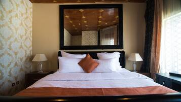 Superior Room | Premium bedding, desk, iron/ironing board, free WiFi