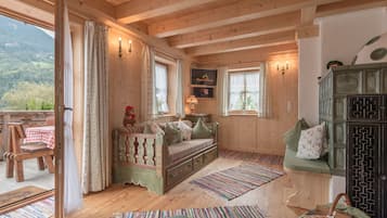 Luxury-Chalet, 3 Schlafzimmer, Balkon, Bergblick | Blick vom Balkon