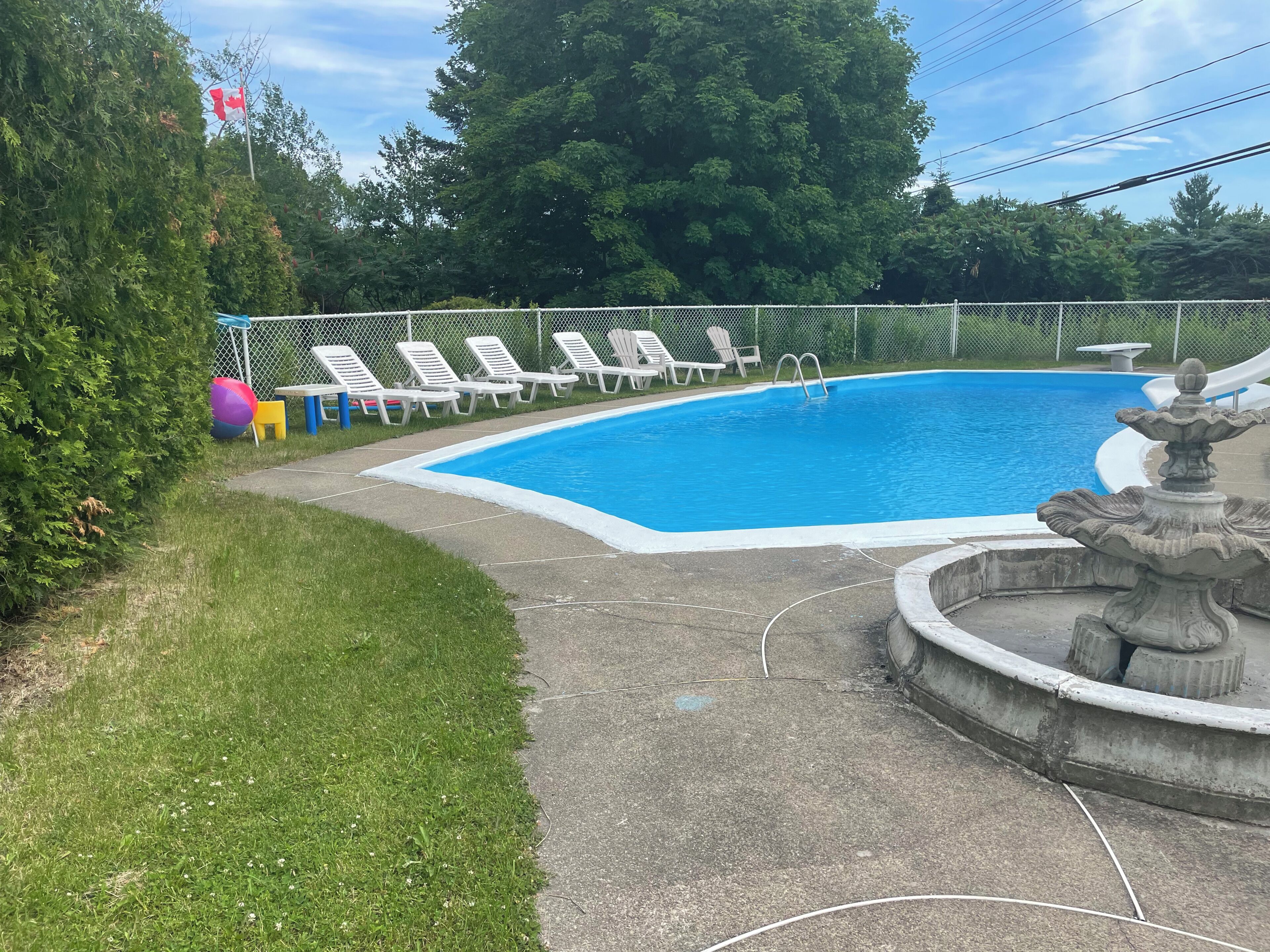 Seasonal outdoor pool