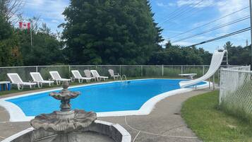 Seasonal outdoor pool