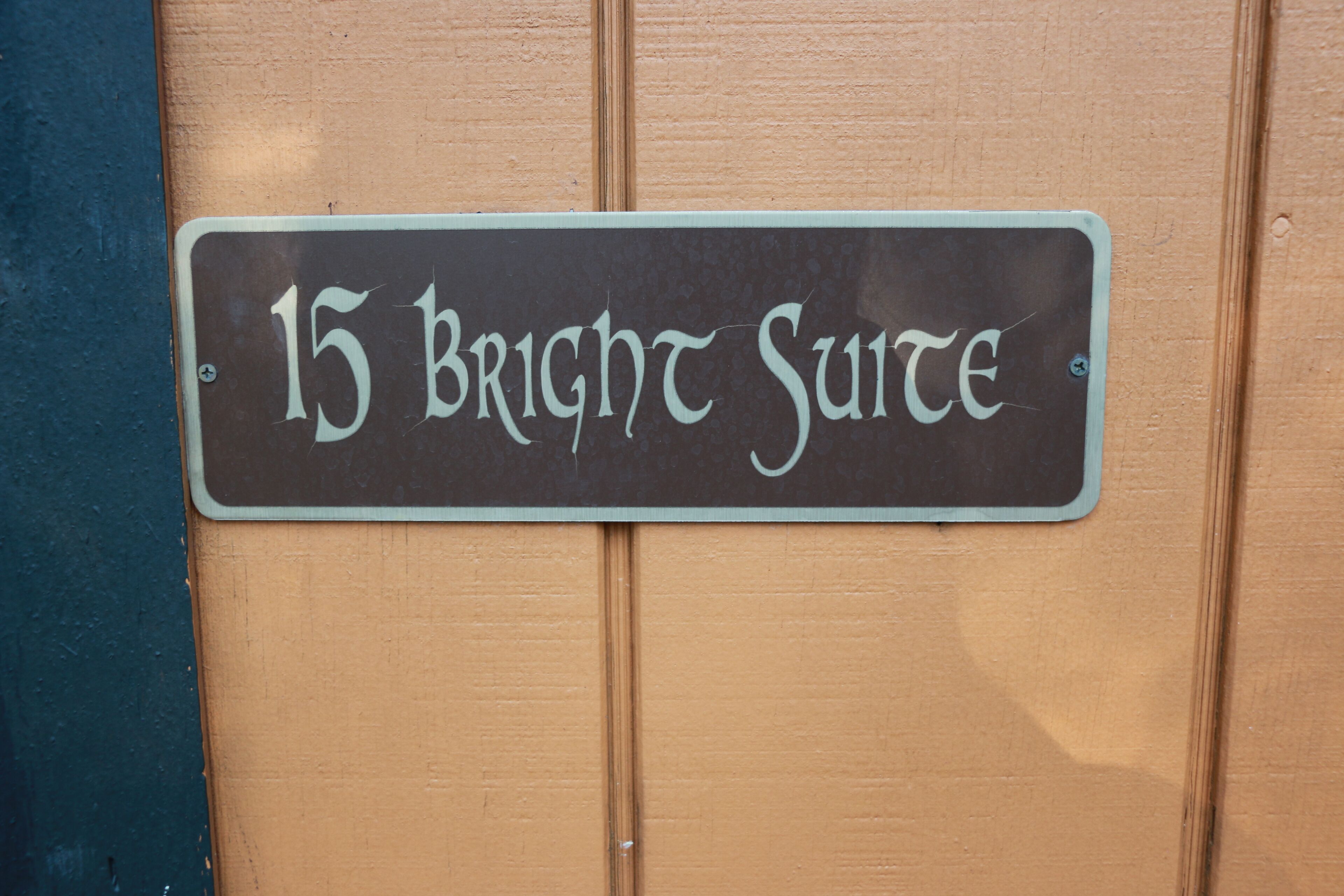 suite, 1 bedroom (not located within the castle) | individually decorated, individually furnished, iron/ironing board