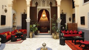 Unclassified image, 3 of 46, button - Riad Ibn Battouta (Fes)