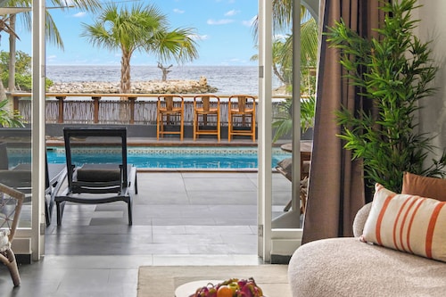 Atlantis Beach House