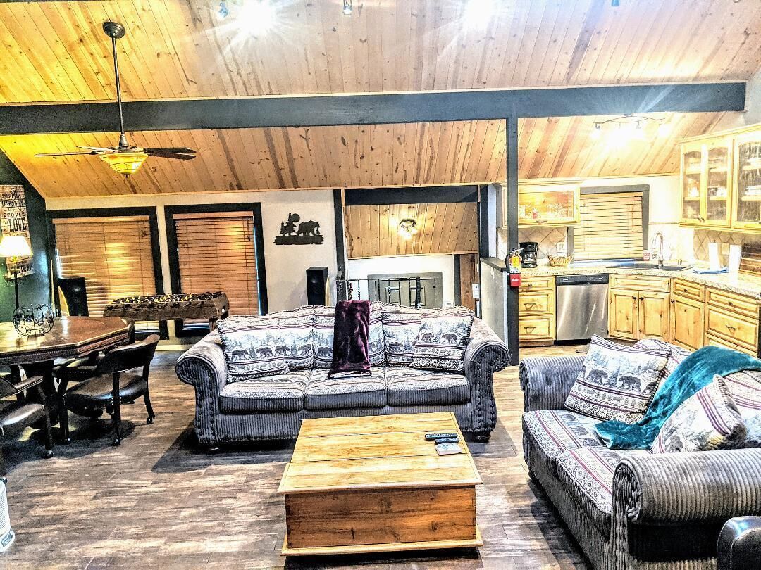 Premier Townhome, 3 Bedrooms (23)