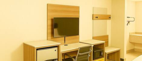 Pillow-top beds, iron/ironing board, free WiFi, bed sheets