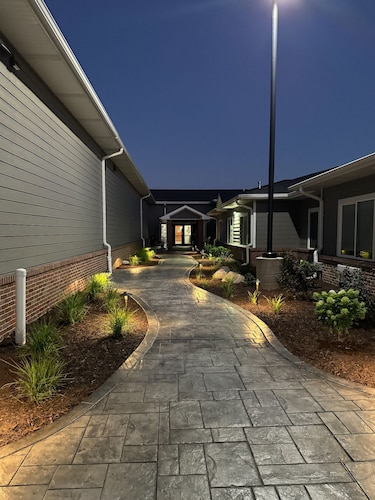 Cardinal Inn & Event Center