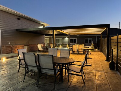 Cardinal Inn & Event Center