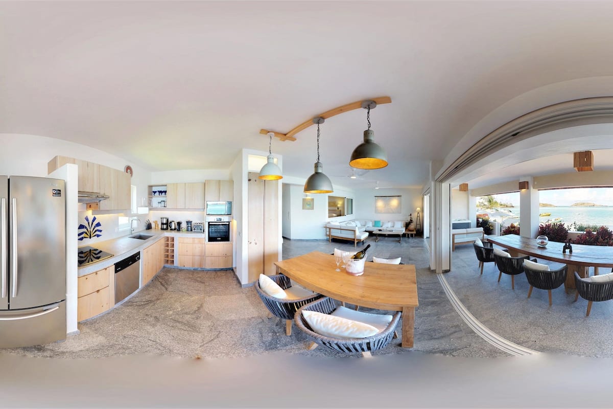 deluxe suite (oceane) | egyptian cotton sheets, premium bedding, down duvets