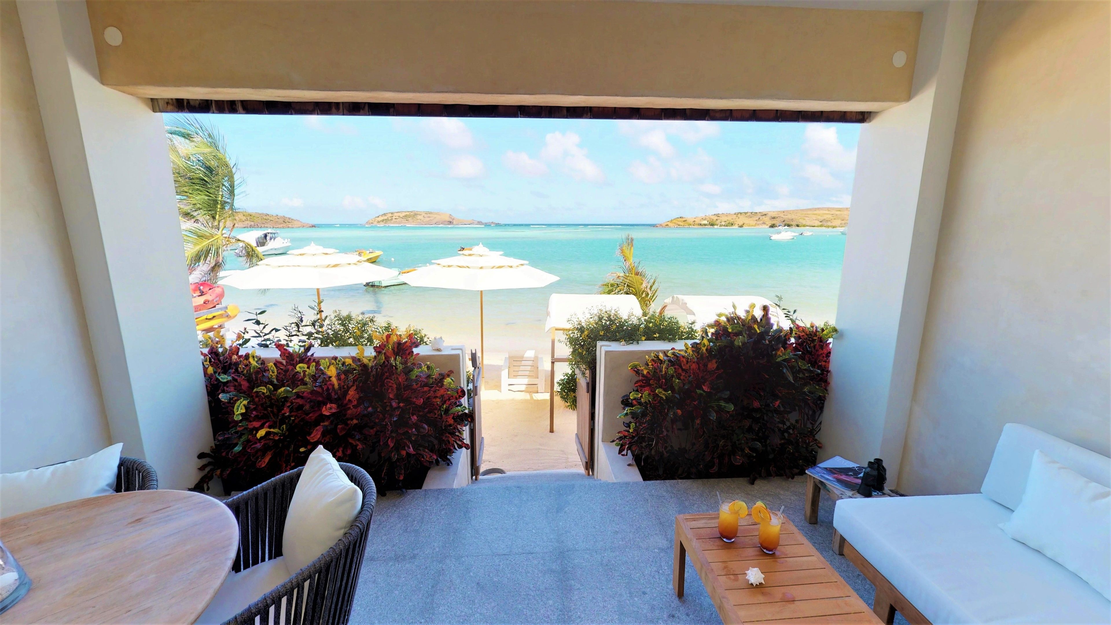 Honeymoon Suite (Delphine) | Living area