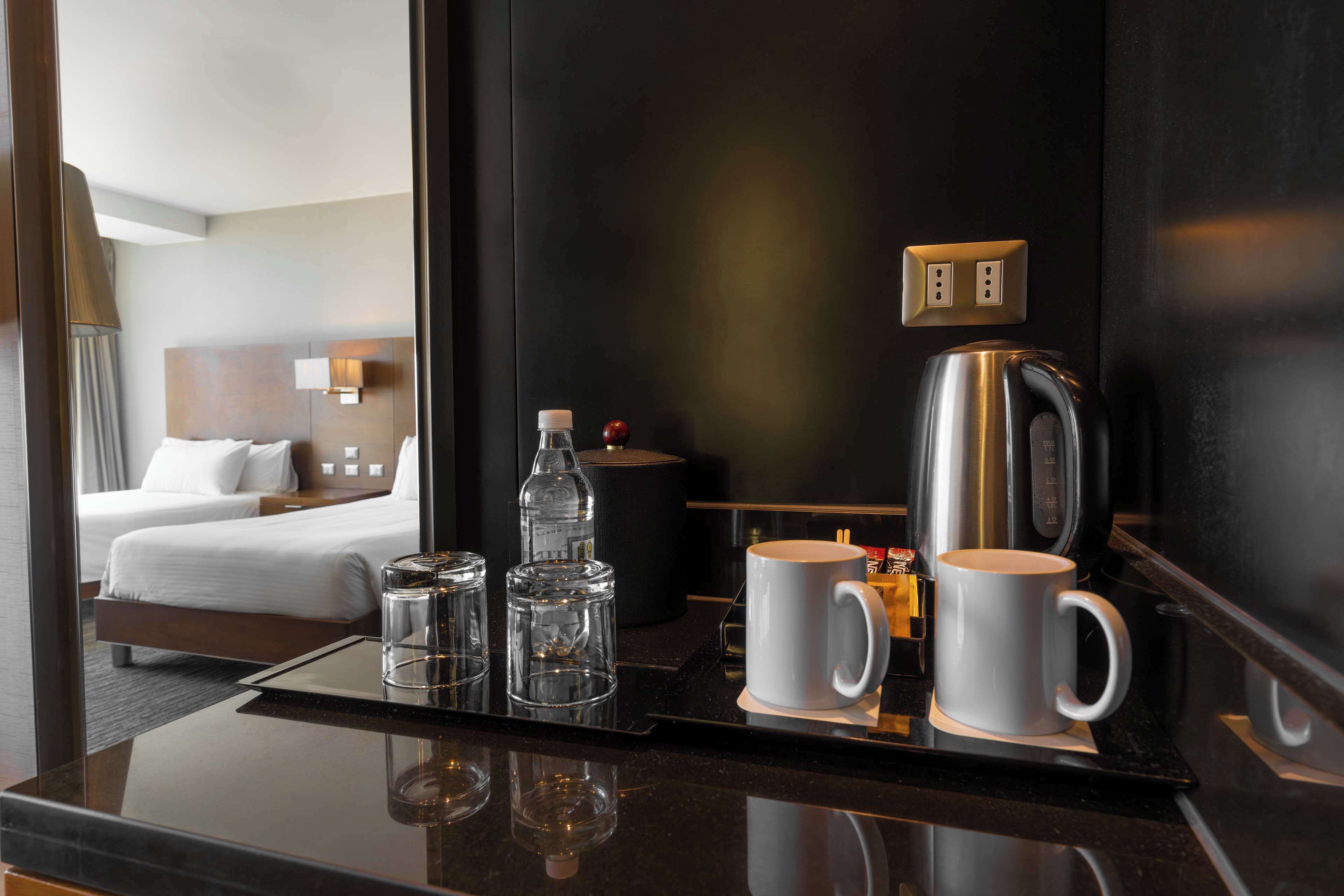 room, 2 single beds | in-room safe, desk, free cots/infant beds, rollaway beds