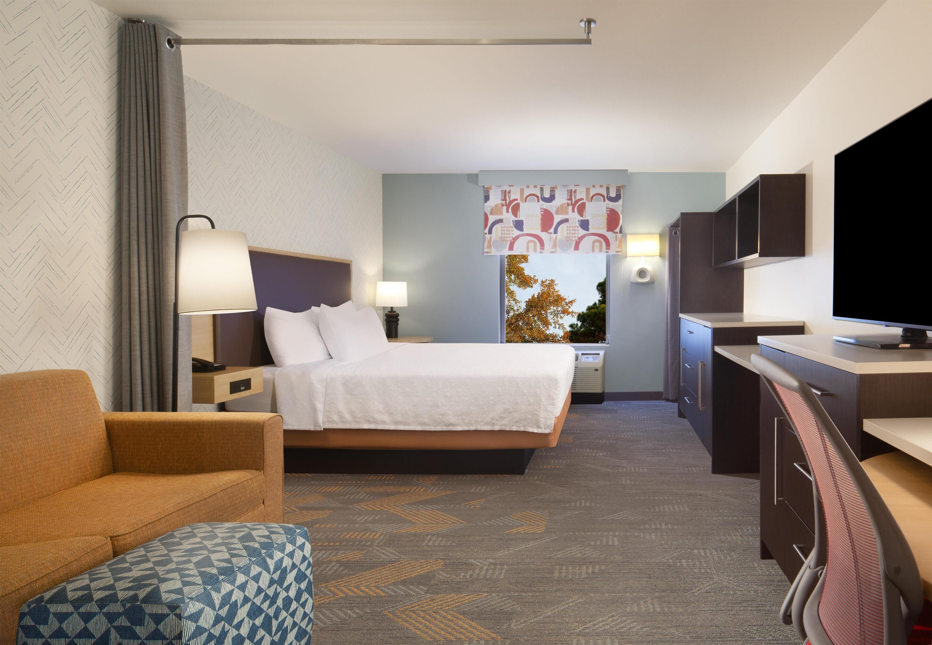 Studio Suite, 1 King Bed, Non Smoking