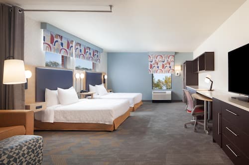 Studio, 2 Queen Beds, Accessible, Bathtub