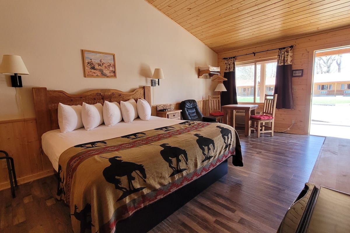 The Longhorn Ranch Lodge and RV Resort Reviews, Deals & Photos 2024 ...