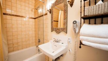 Queen Standard 214 | Bathroom | Shower, free toiletries, hair dryer, towels