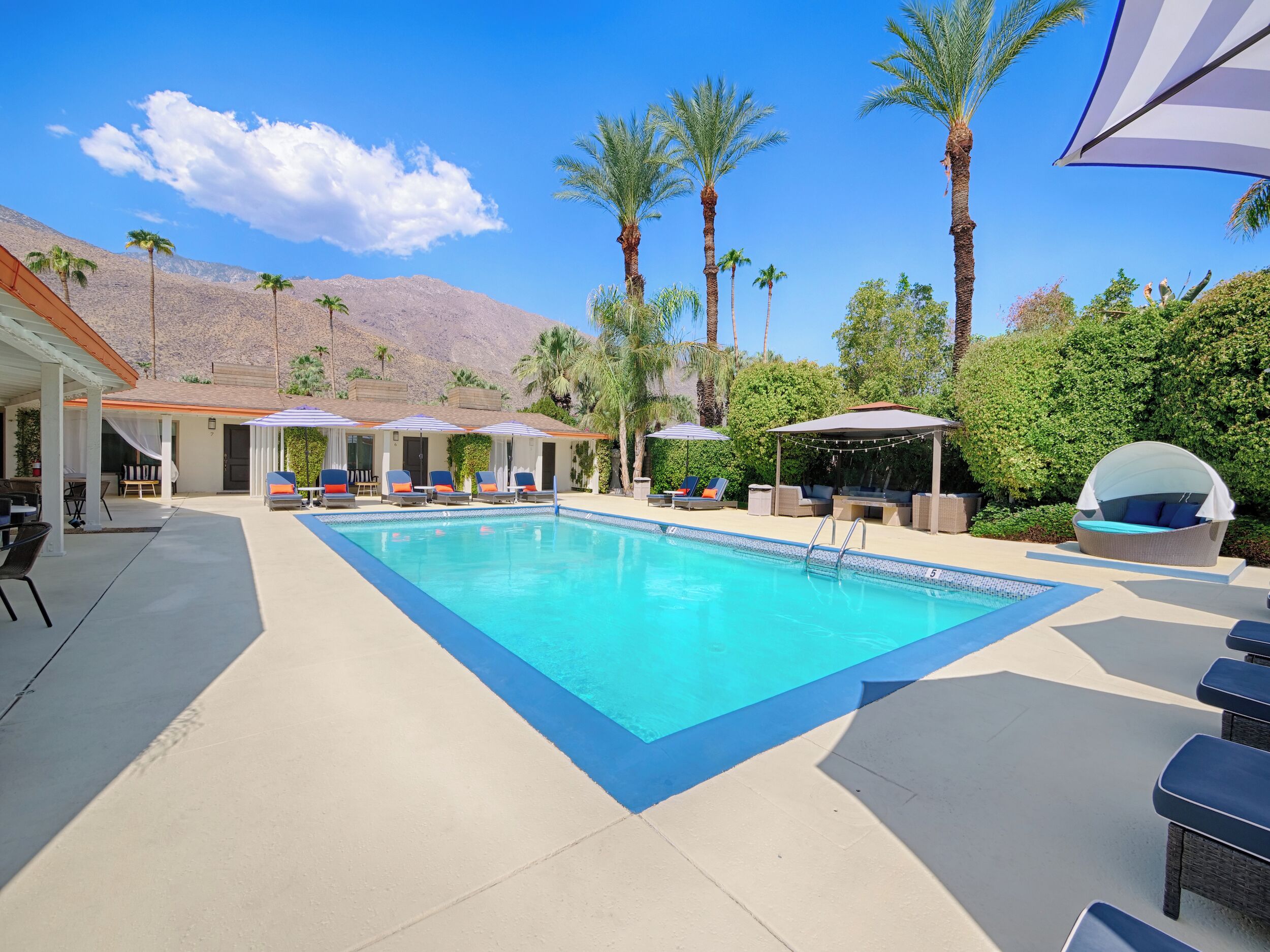 Photo - Little Paradise Hotel