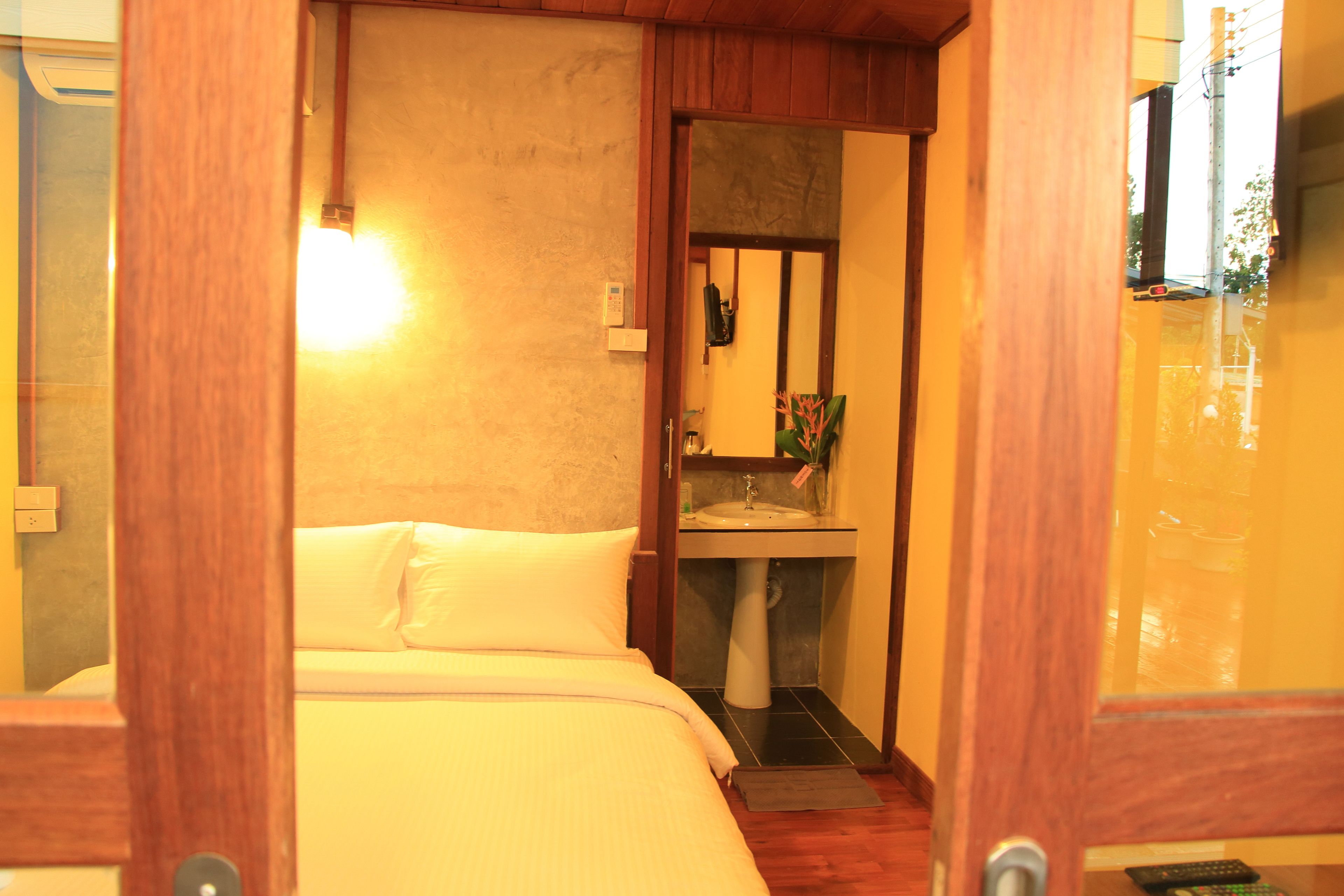 standard room | minibar, blackout curtains, free wifi