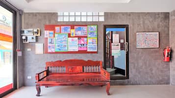Sala de estar en el lobby