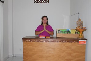 Reception - Swan Inn (Ubud)