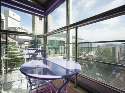 Han River Guesthouse