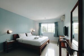 Superior Double Room | Desk, free WiFi - Loei Pavilion Resort Hotel (Mueang Loei)