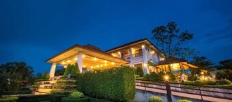 黎府帕維儂渡假酒店