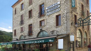 Exterior - Hôtel de la Citadelle (Sisteron)