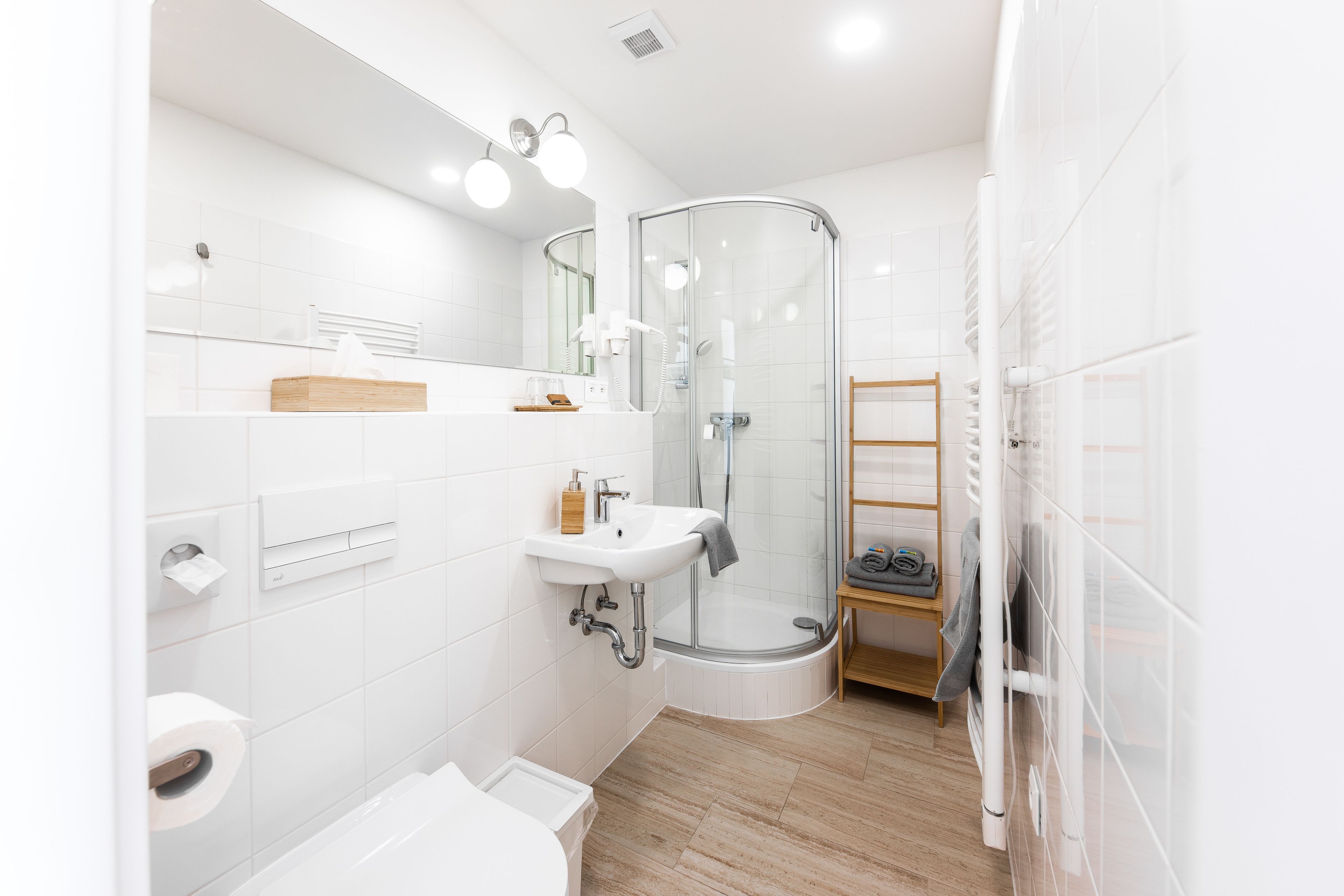Shower, free toiletries, towels, soap