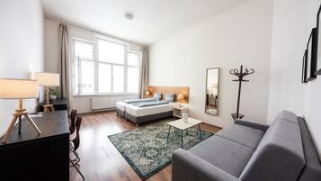 1 bedroom, blackout drapes, free WiFi, bed sheets