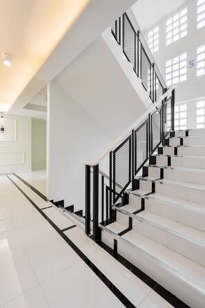 Interior - Ratchada Point Hotel (Bangkok)