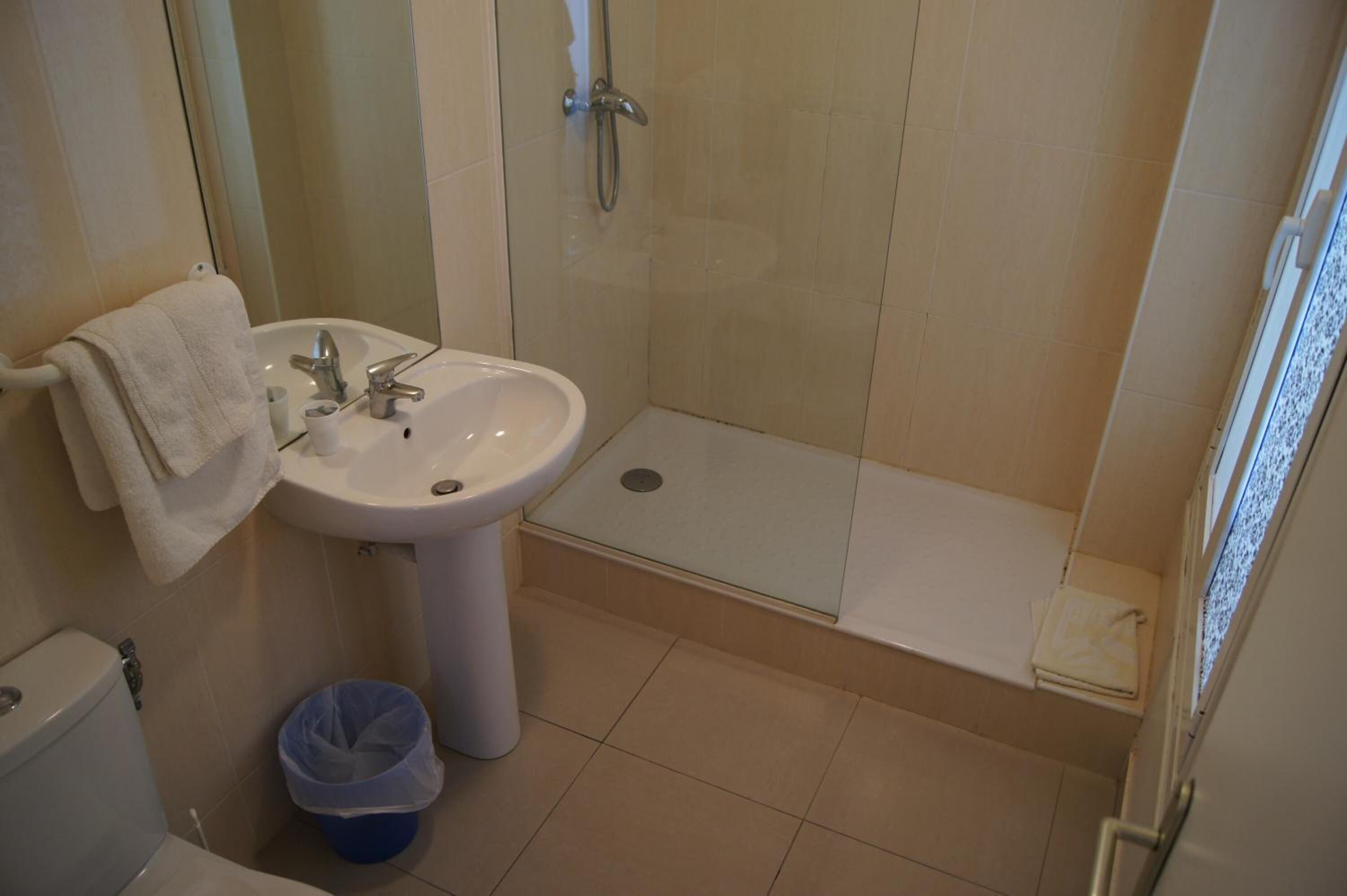 Photo - Hôtel Moderne